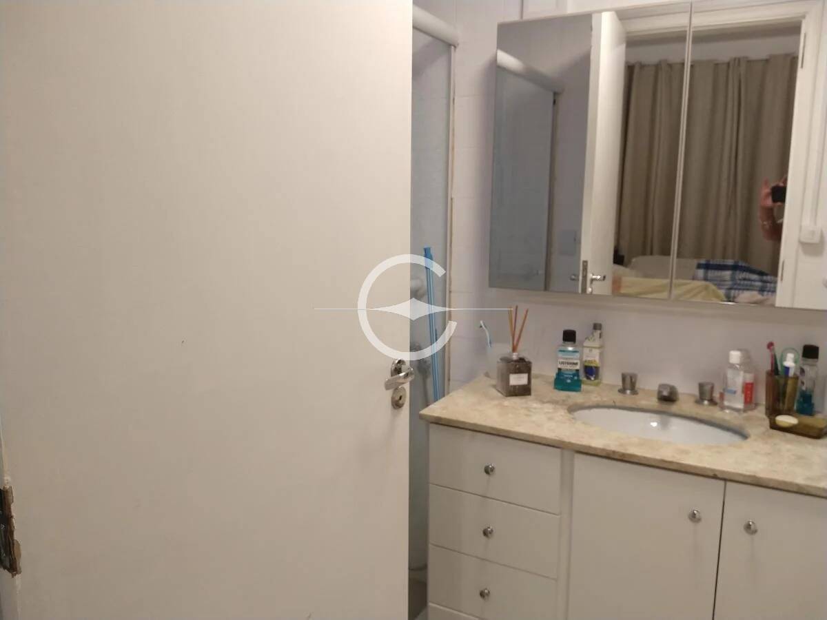 Apartamento à venda com 3 quartos, 170m² - Foto 8