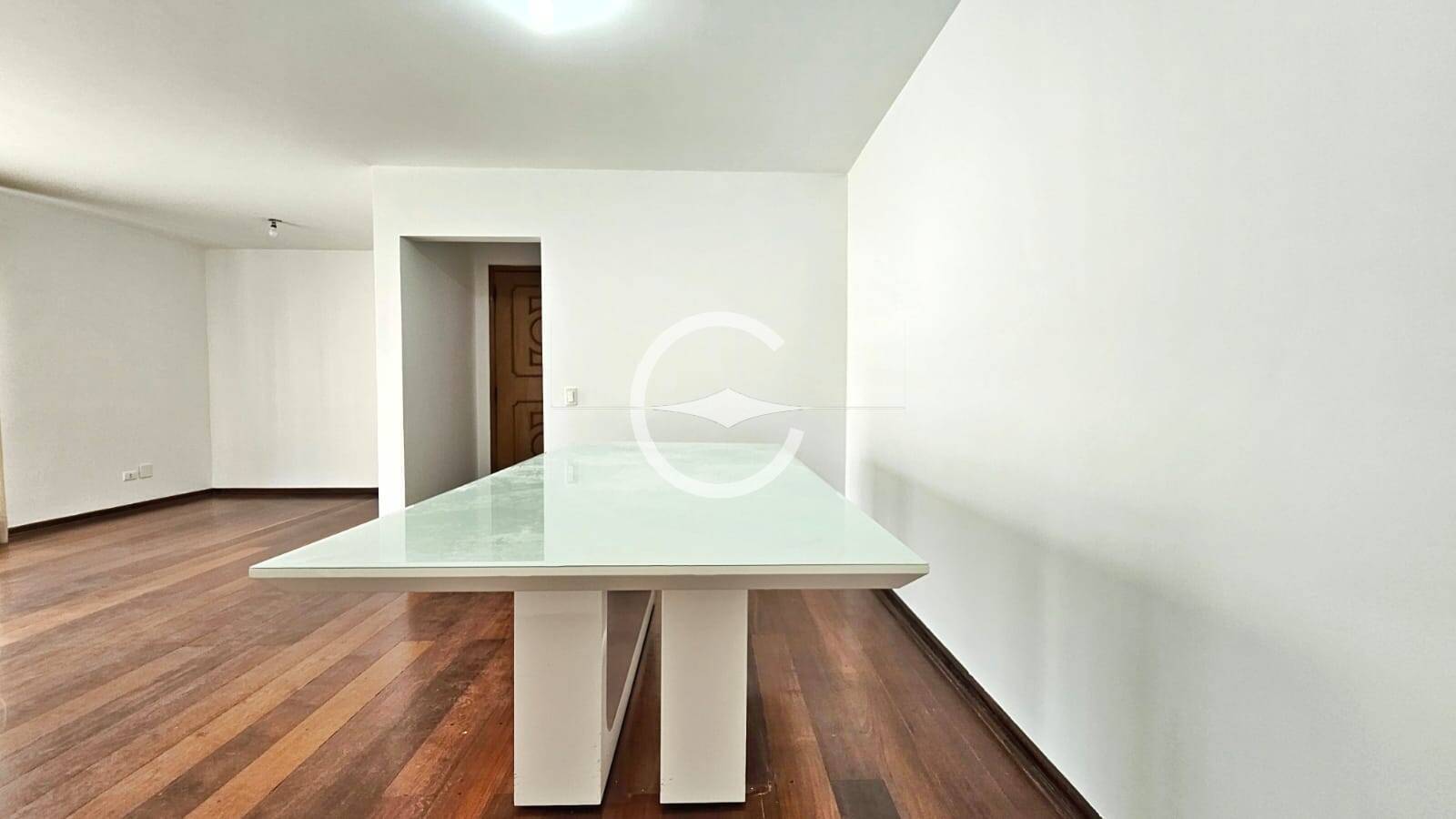 Apartamento à venda com 3 quartos, 122m² - Foto 3