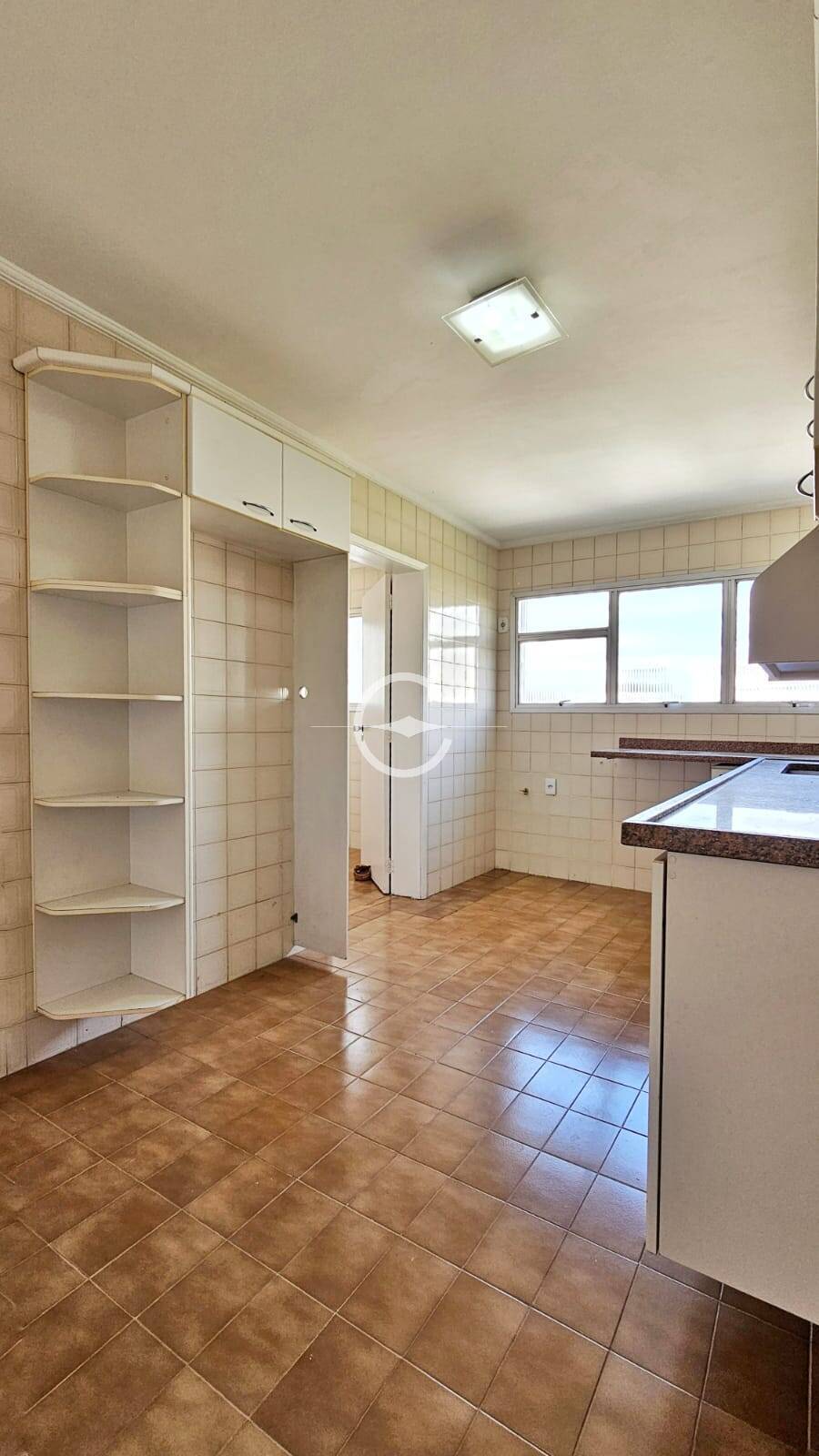 Apartamento à venda com 3 quartos, 122m² - Foto 14