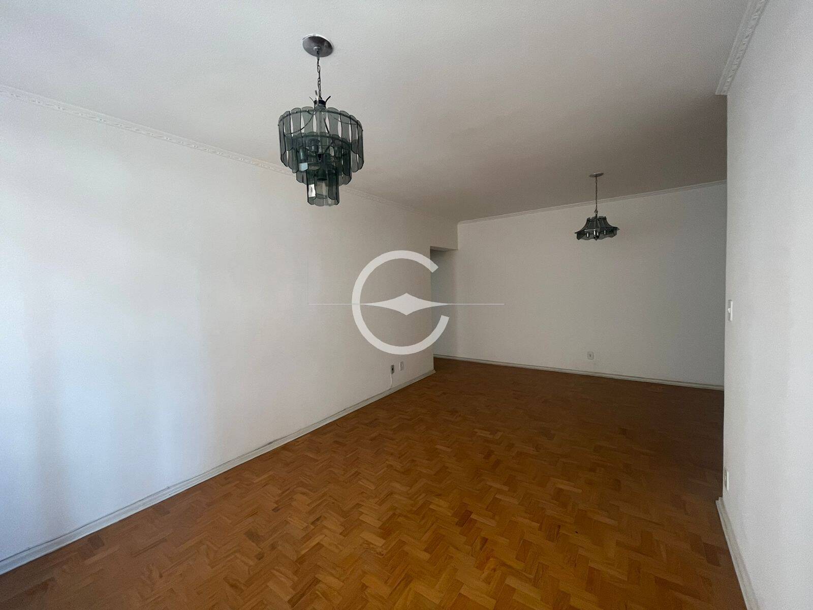 Apartamento à venda com 3 quartos, 93m² - Foto 2