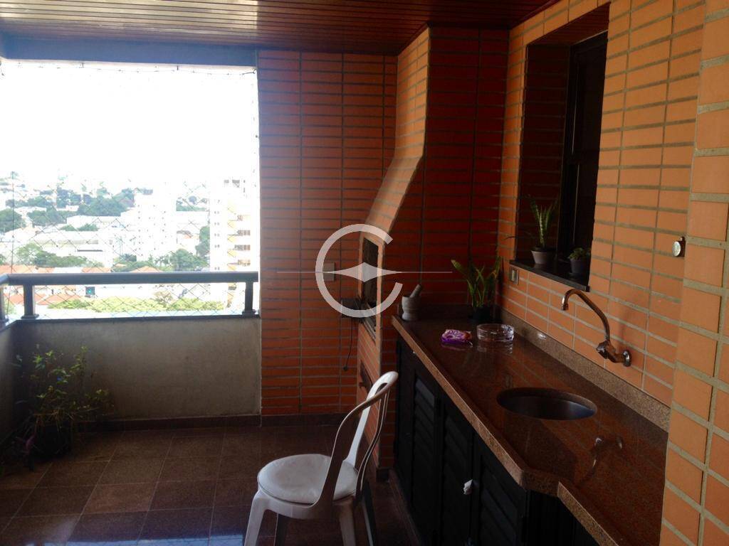 Apartamento à venda com 4 quartos, 227m² - Foto 4