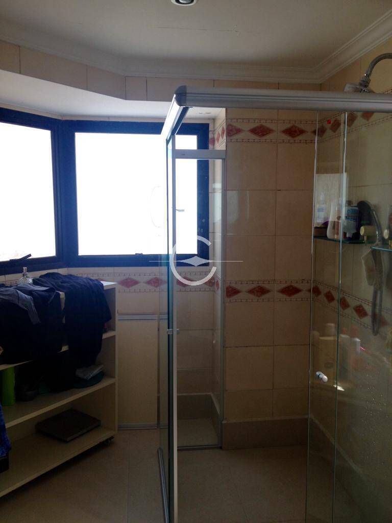 Apartamento à venda com 4 quartos, 227m² - Foto 11