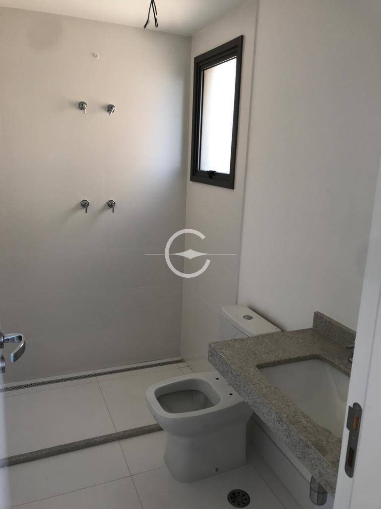 Apartamento à venda com 3 quartos, 143m² - Foto 6