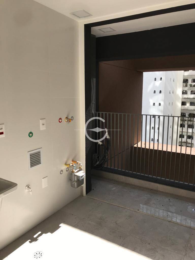 Apartamento à venda com 3 quartos, 143m² - Foto 15