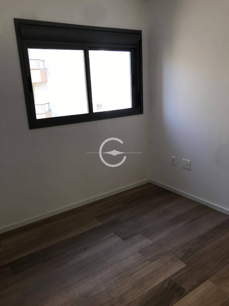 Apartamento à venda com 3 quartos, 143m² - Foto 11