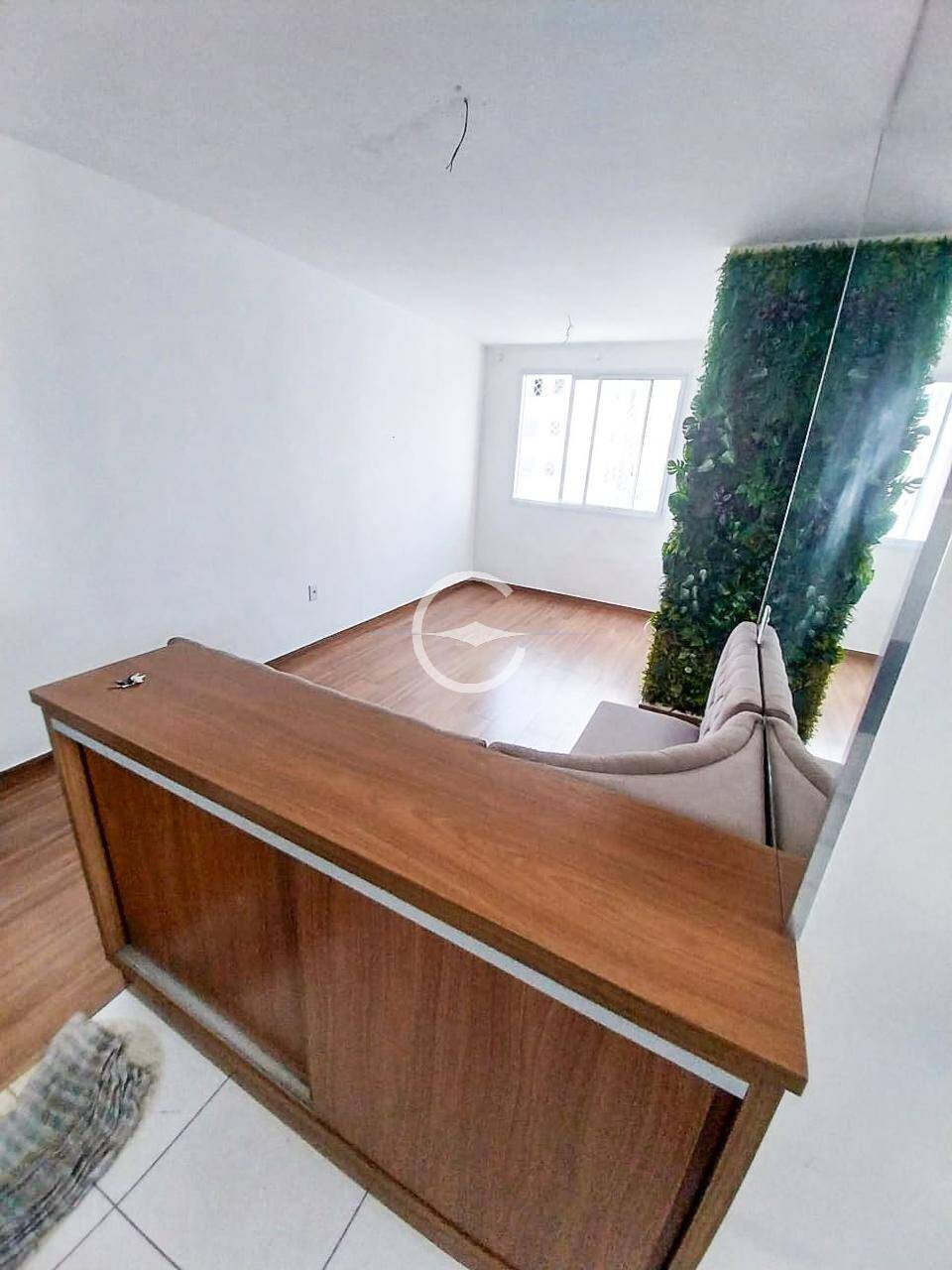 Apartamento à venda com 2 quartos, 45m² - Foto 1