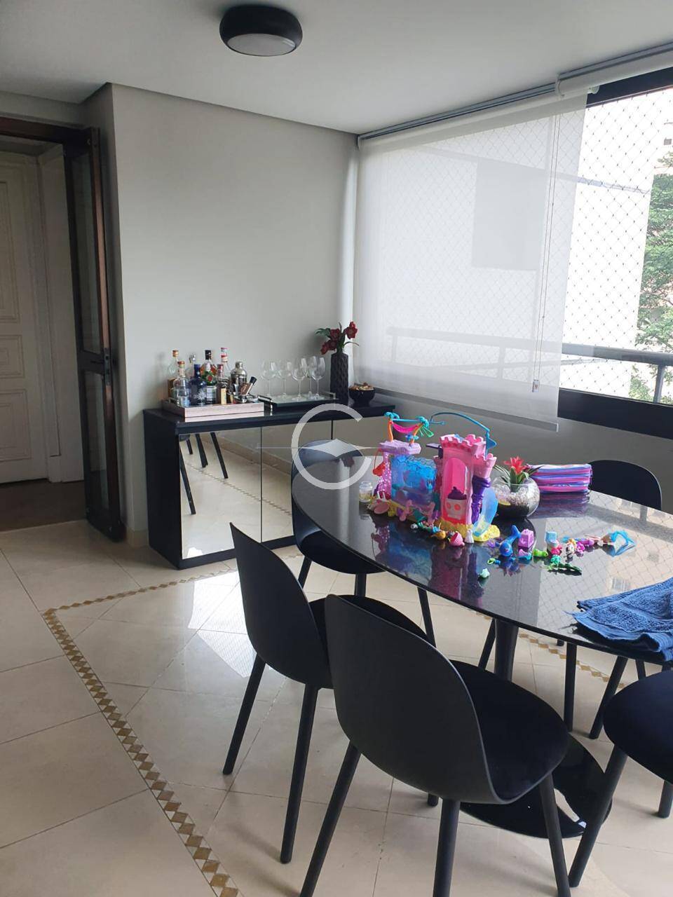 Apartamento para alugar com 3 quartos, 185m² - Foto 27