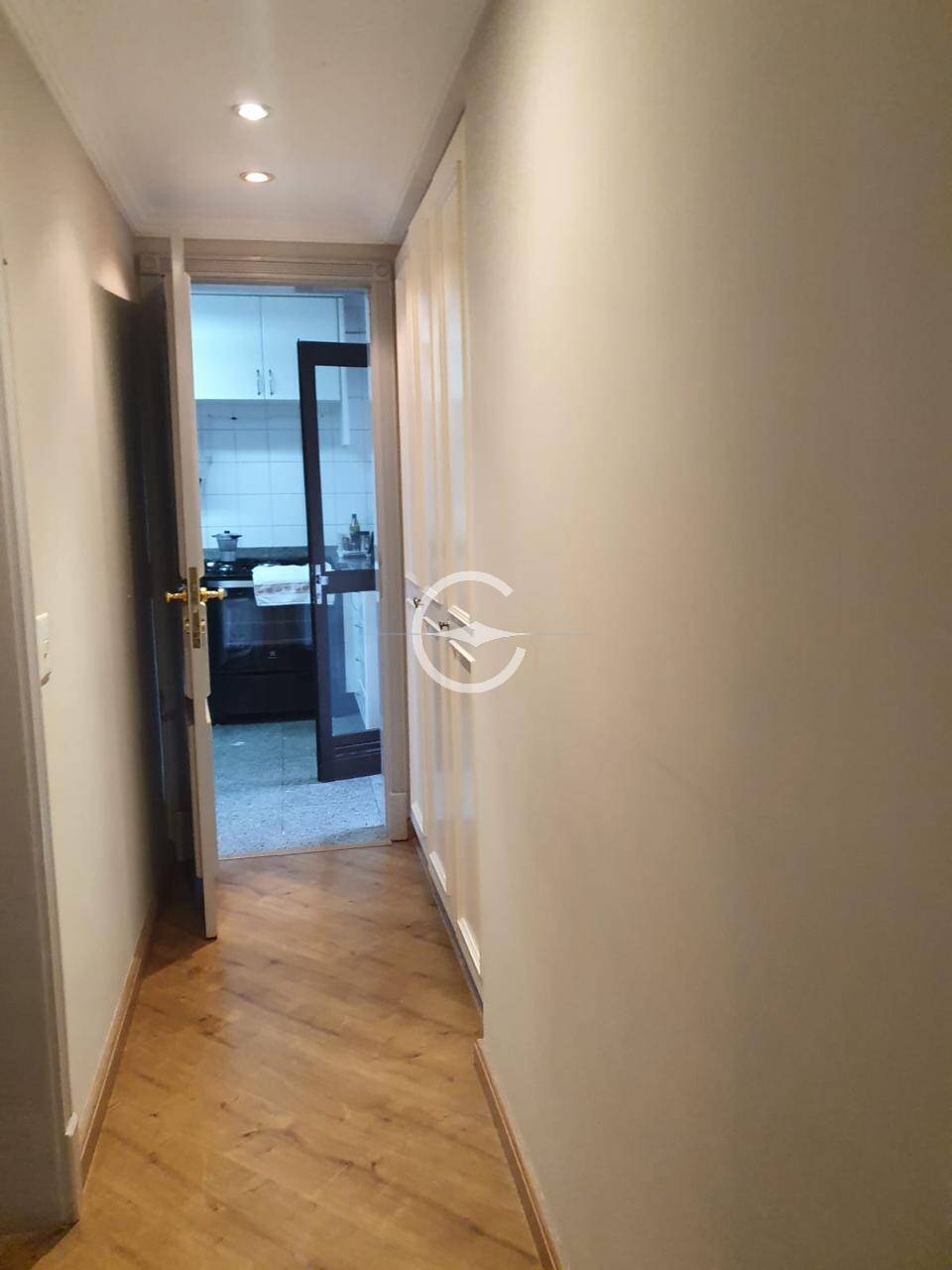 Apartamento para alugar com 3 quartos, 185m² - Foto 28