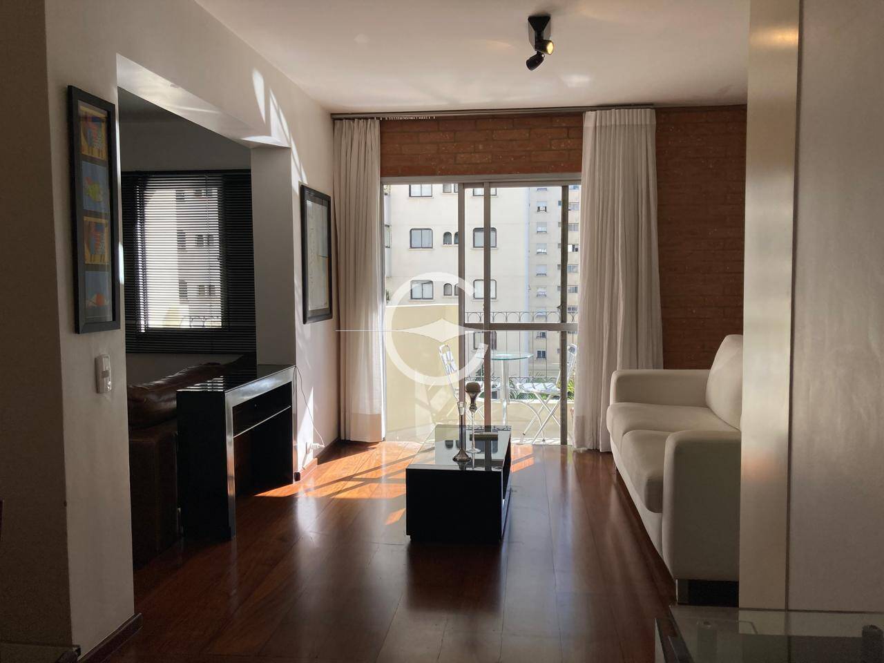 Apartamento à venda com 2 quartos, 92m² - Foto 2