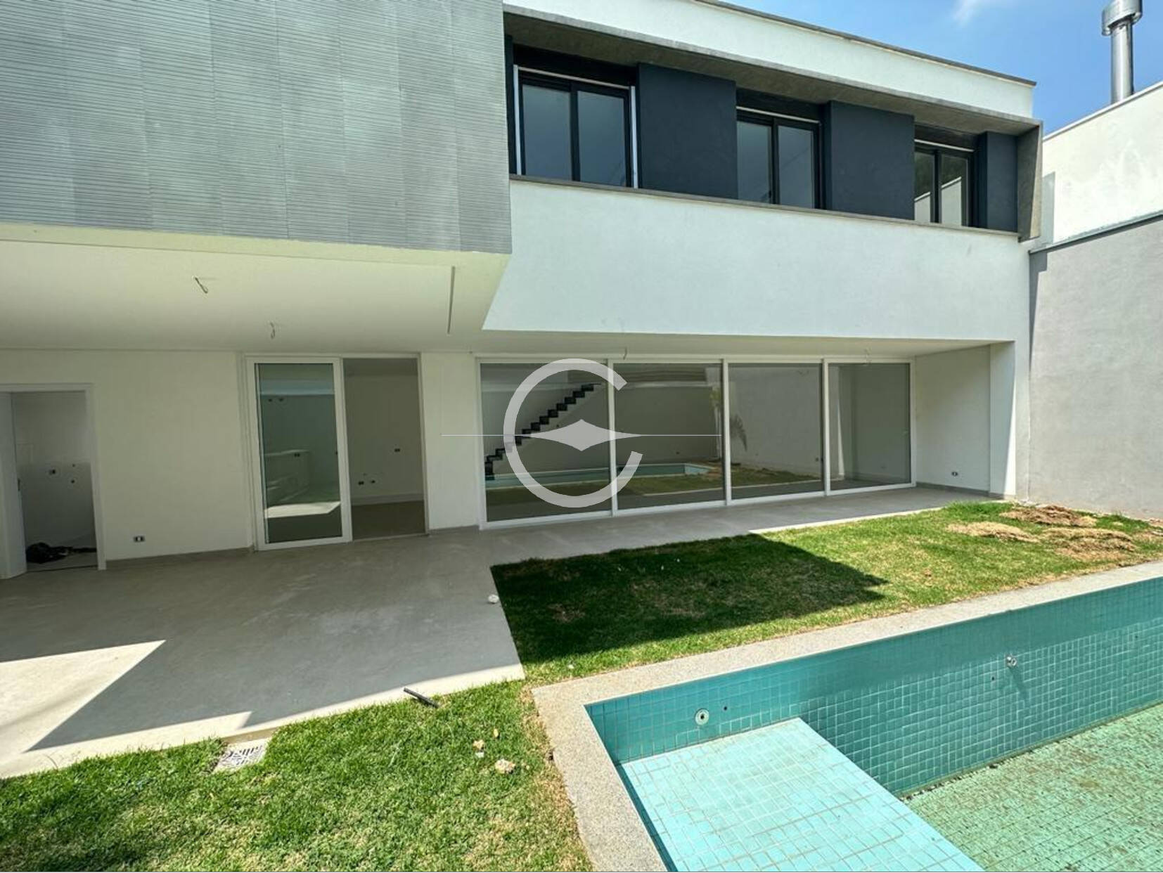 Casa à venda com 4 quartos, 450m² - Foto 5