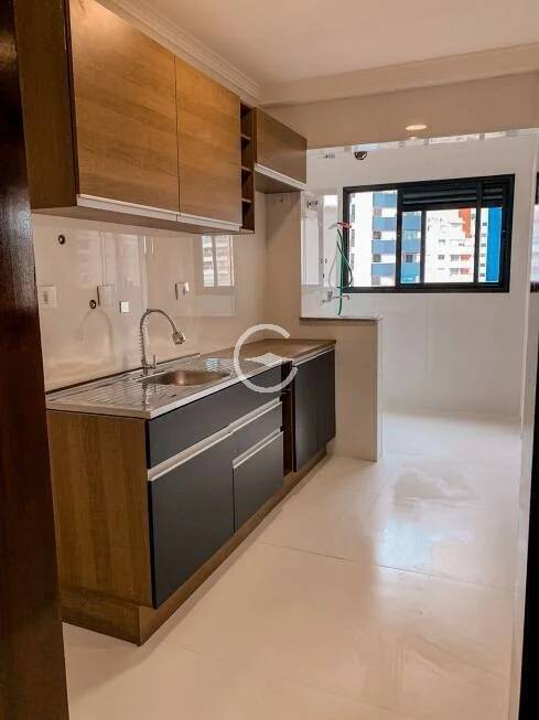 Apartamento à venda com 3 quartos, 87m² - Foto 14