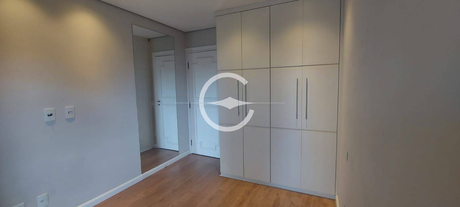 Apartamento à venda com 3 quartos, 240m² - Foto 15