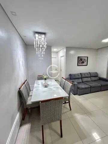 Apartamento à venda com 2 quartos, 61m² - Foto 2