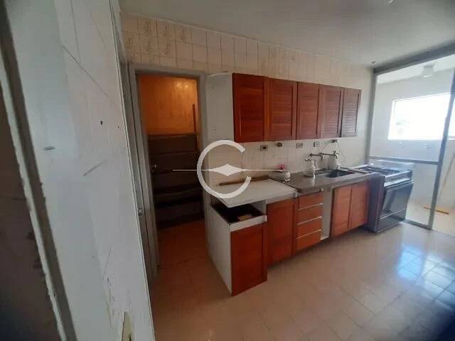 Apartamento à venda com 4 quartos, 184m² - Foto 19