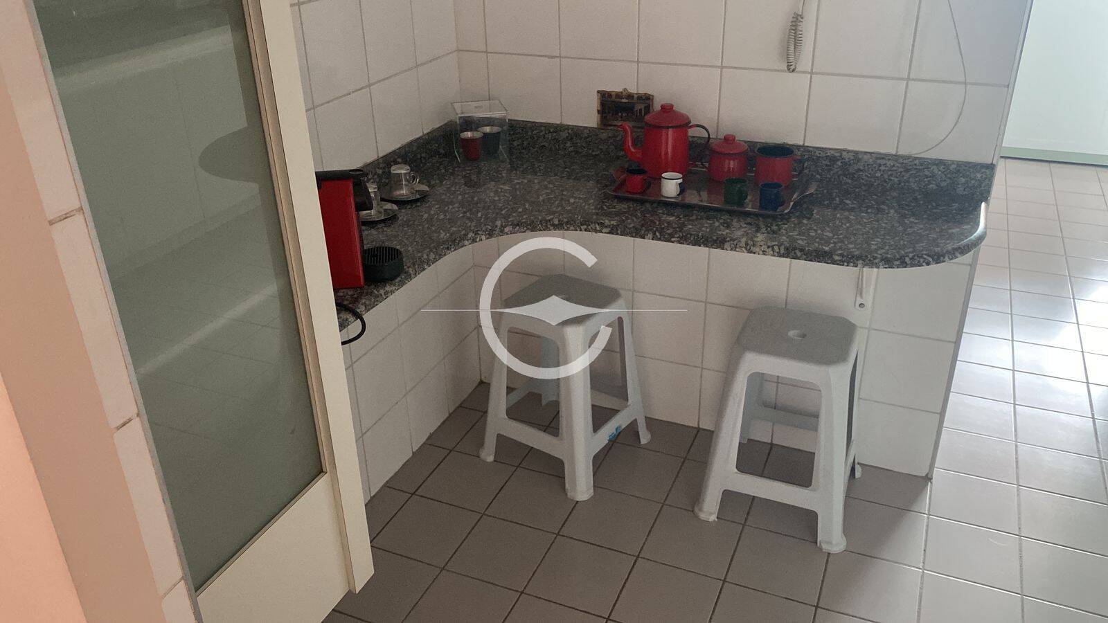 Apartamento à venda com 2 quartos, 75m² - Foto 8