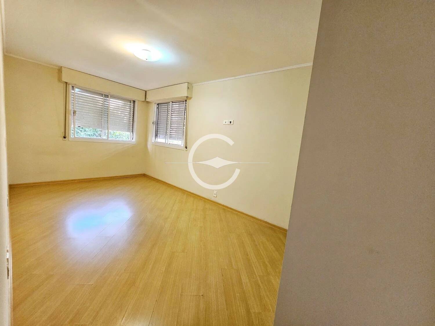 Apartamento à venda com 3 quartos, 134m² - Foto 6