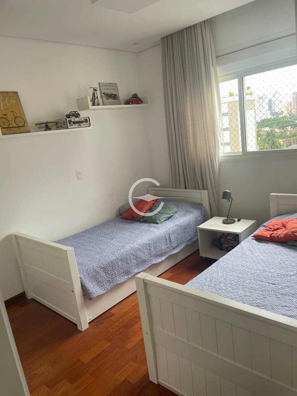 Apartamento à venda com 4 quartos, 200m² - Foto 10