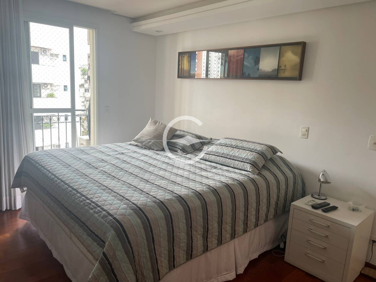 Apartamento à venda com 4 quartos, 200m² - Foto 16