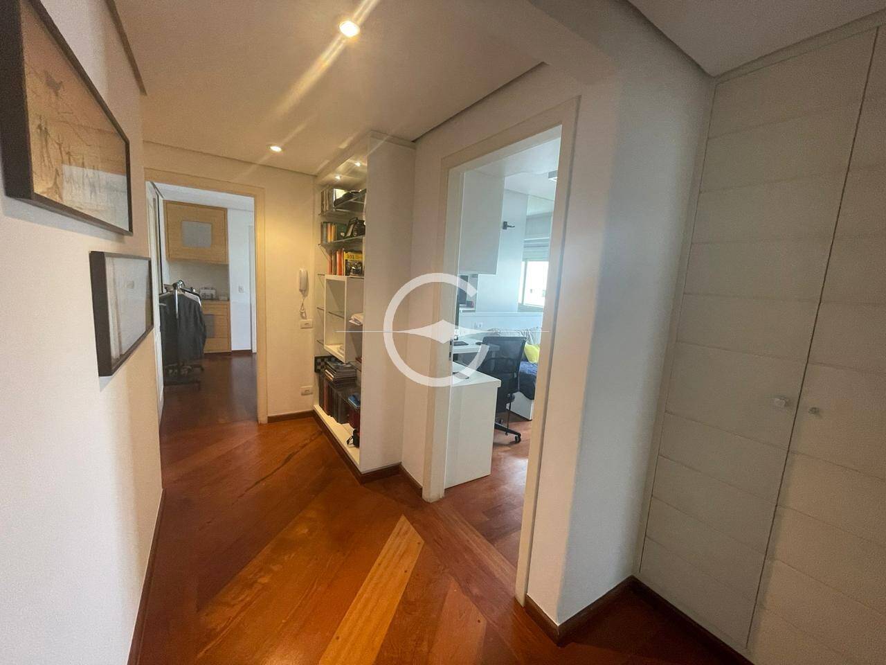 Apartamento à venda com 4 quartos, 200m² - Foto 22