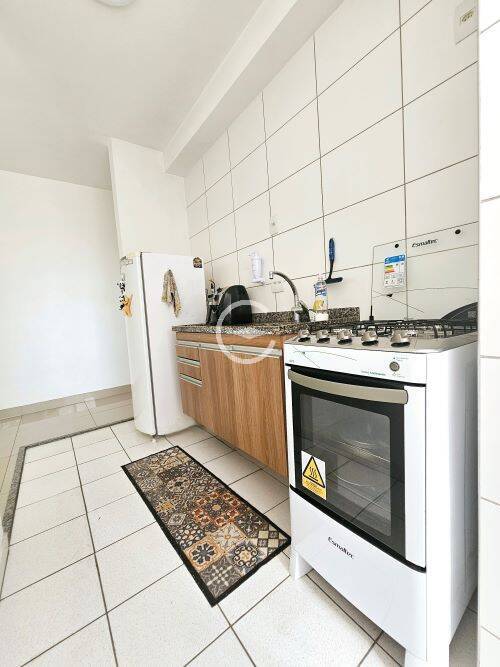 Apartamento à venda com 2 quartos, 47m² - Foto 11