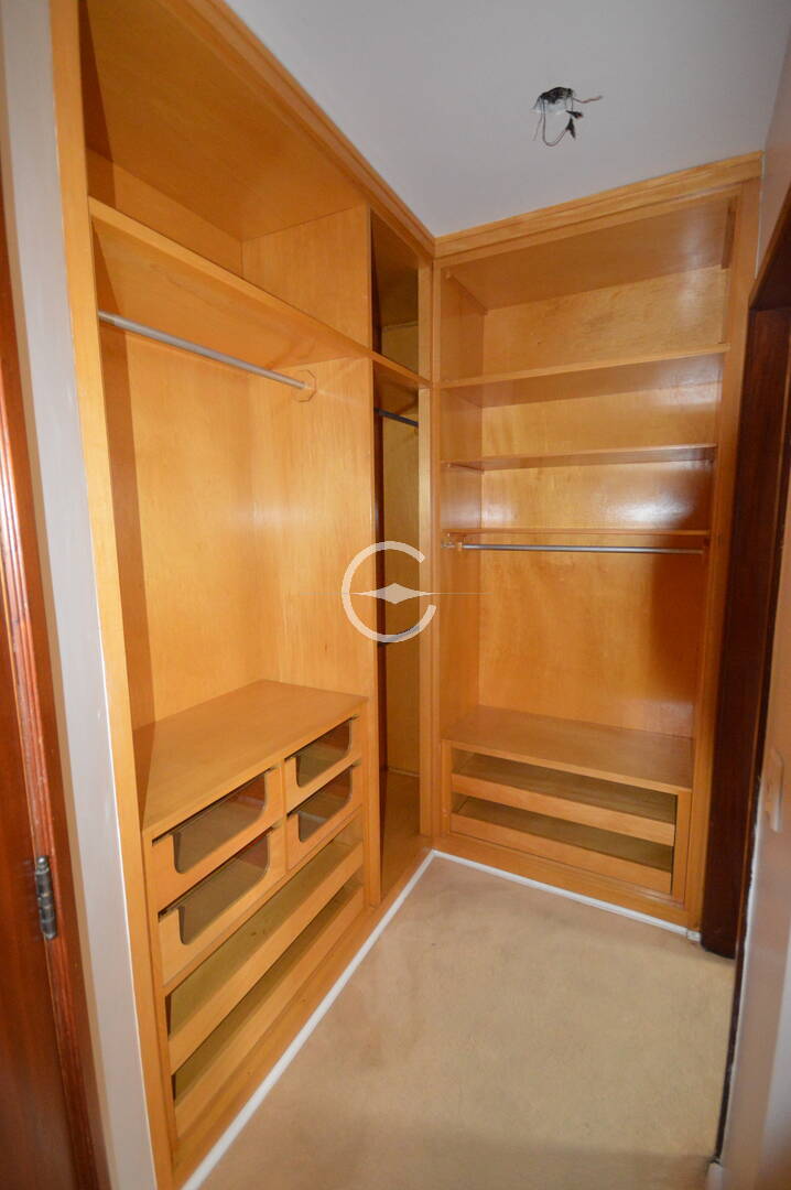 Apartamento à venda com 4 quartos, 196m² - Foto 16