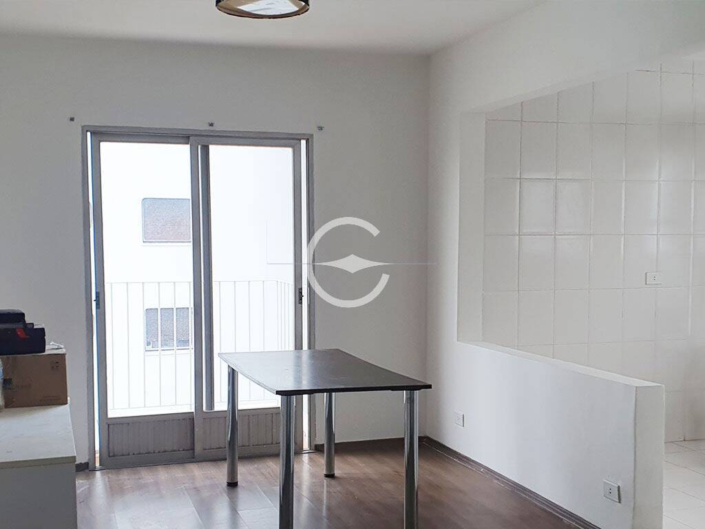 Apartamento à venda com 2 quartos, 85m² - Foto 2