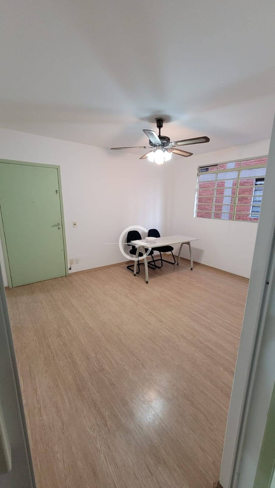 Apartamento à venda com 2 quartos, 72m² - Foto 3