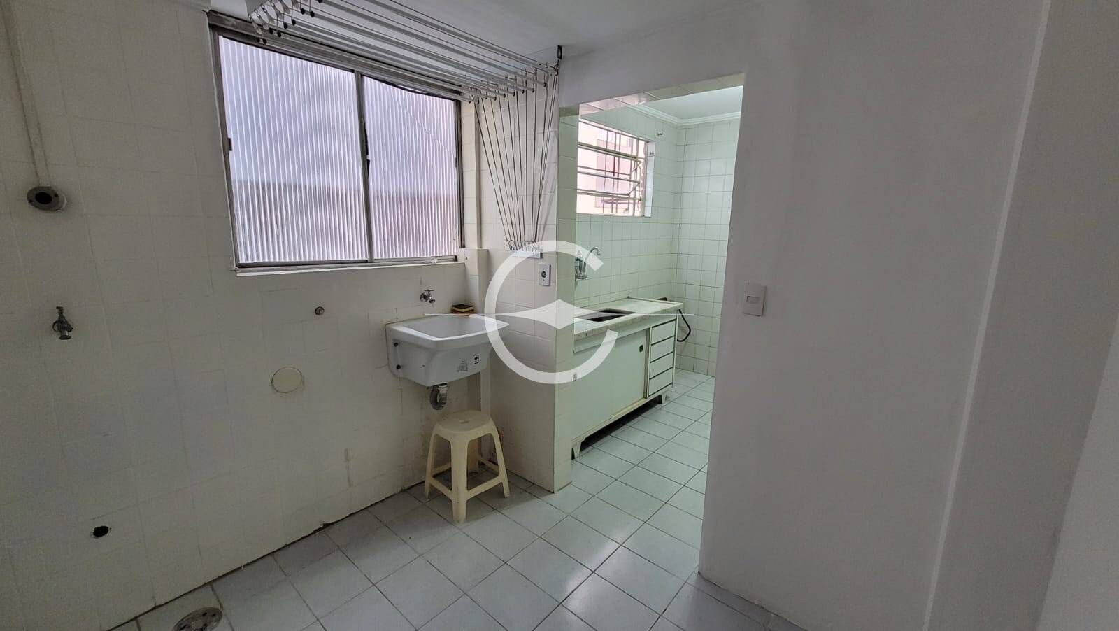 Apartamento à venda com 2 quartos, 72m² - Foto 28