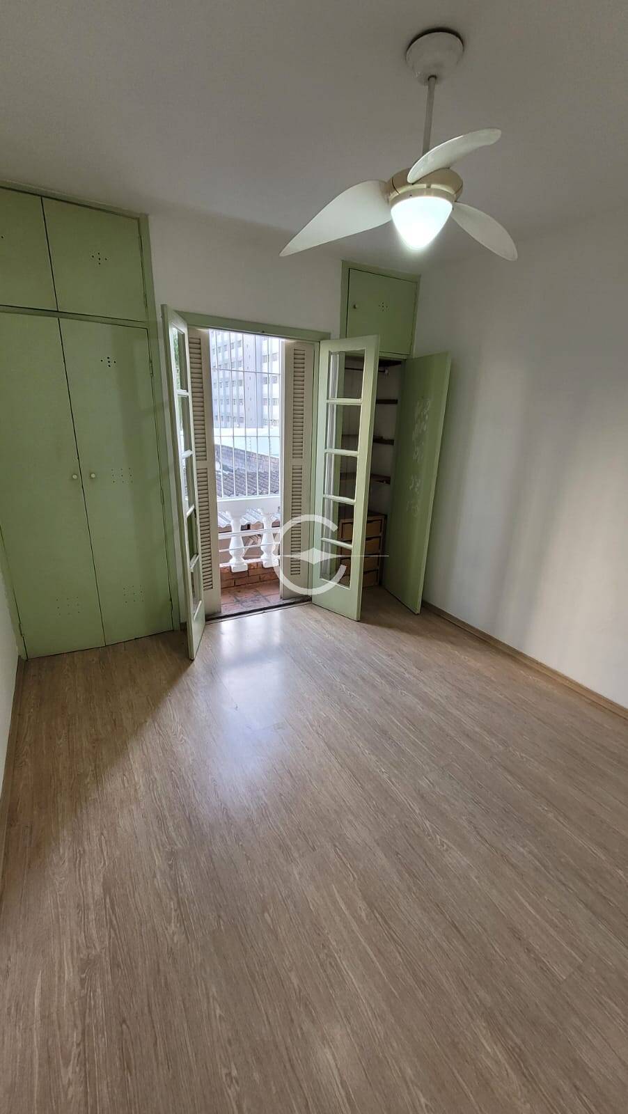 Apartamento à venda com 2 quartos, 72m² - Foto 25