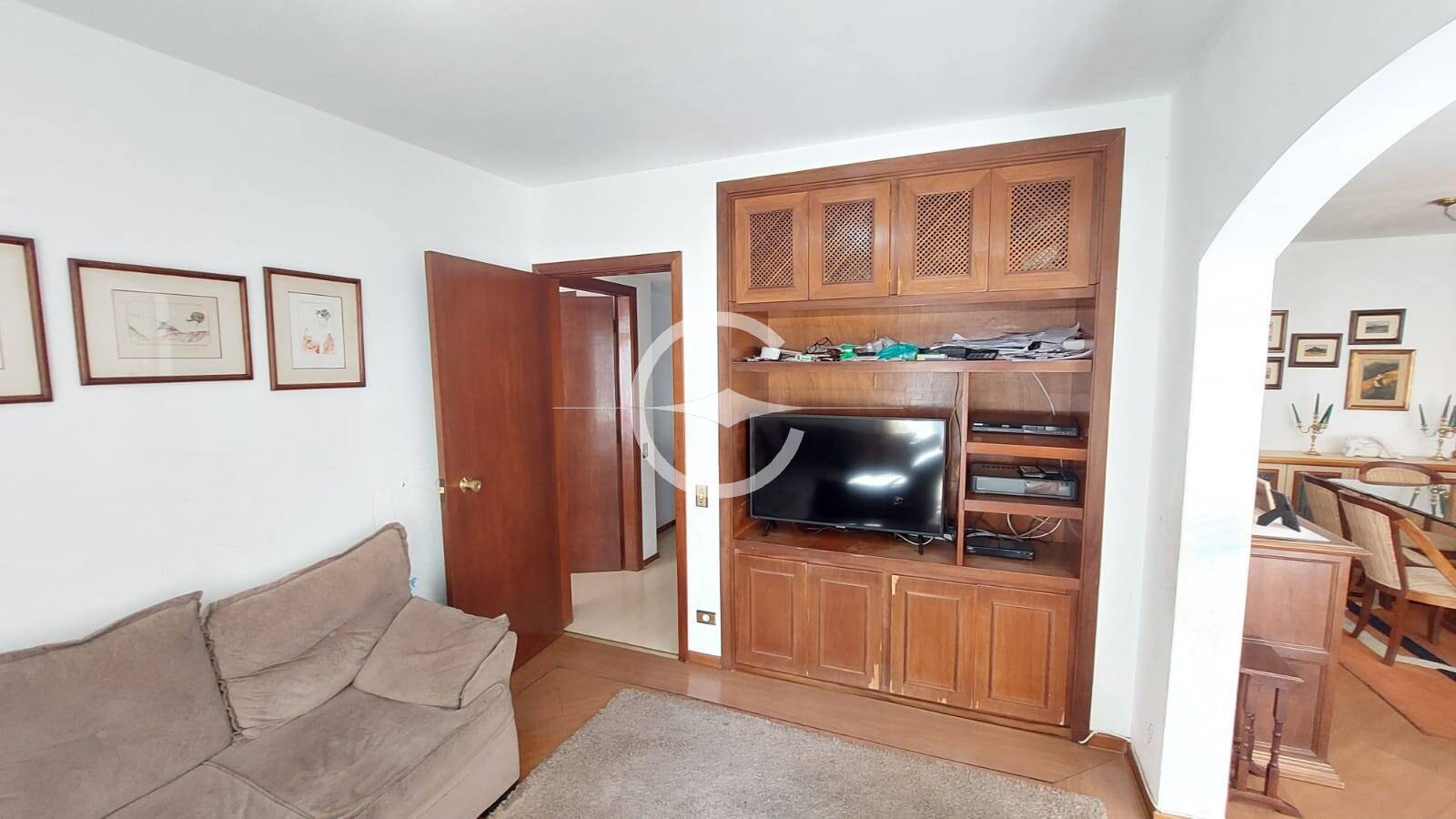 Apartamento à venda com 4 quartos, 158m² - Foto 9