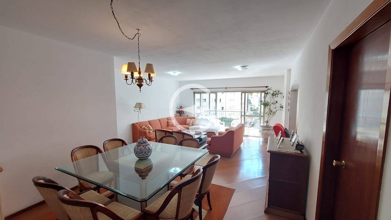 Apartamento à venda com 4 quartos, 158m² - Foto 5