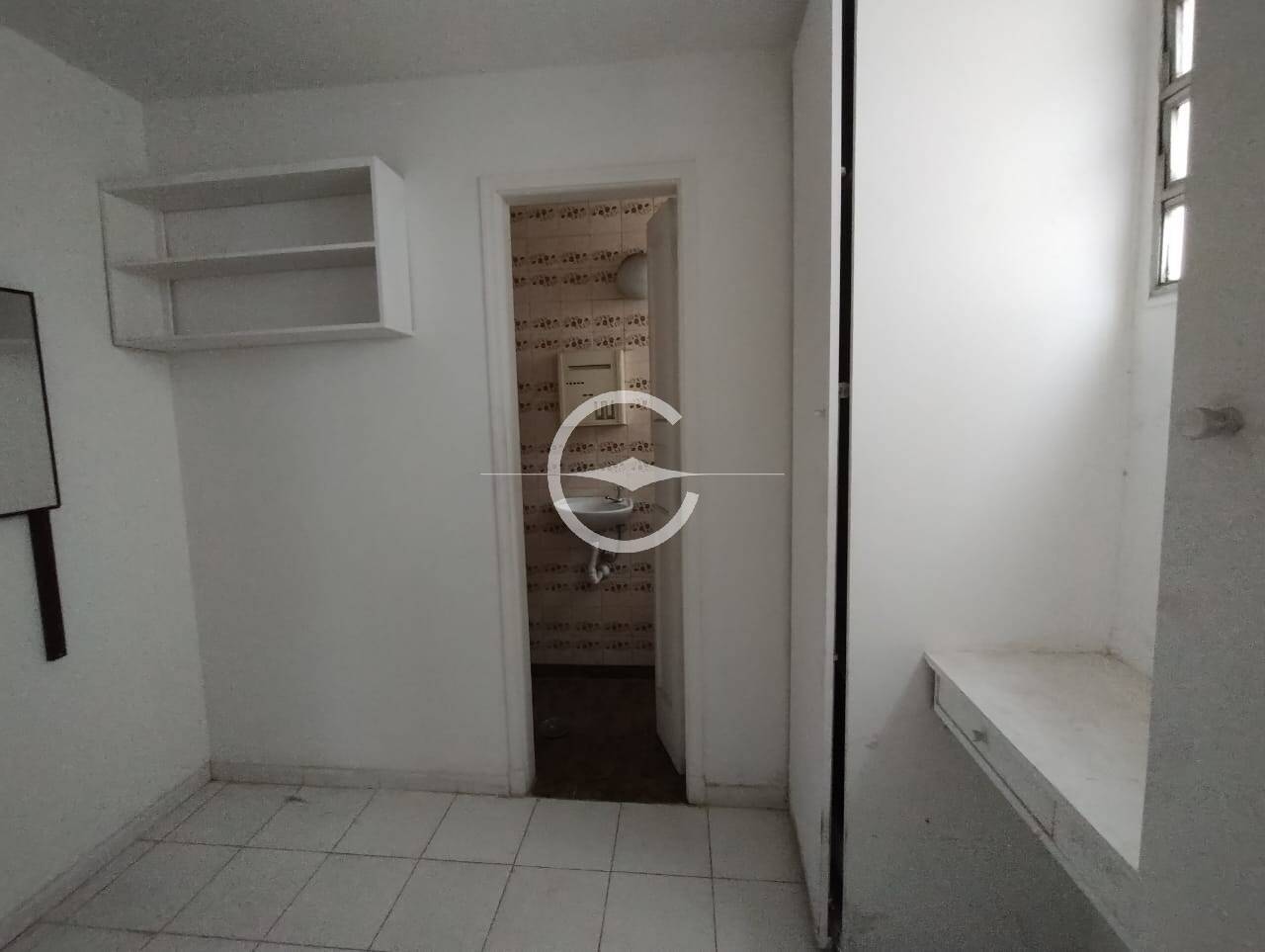 Casa à venda com 3 quartos, 450m² - Foto 6