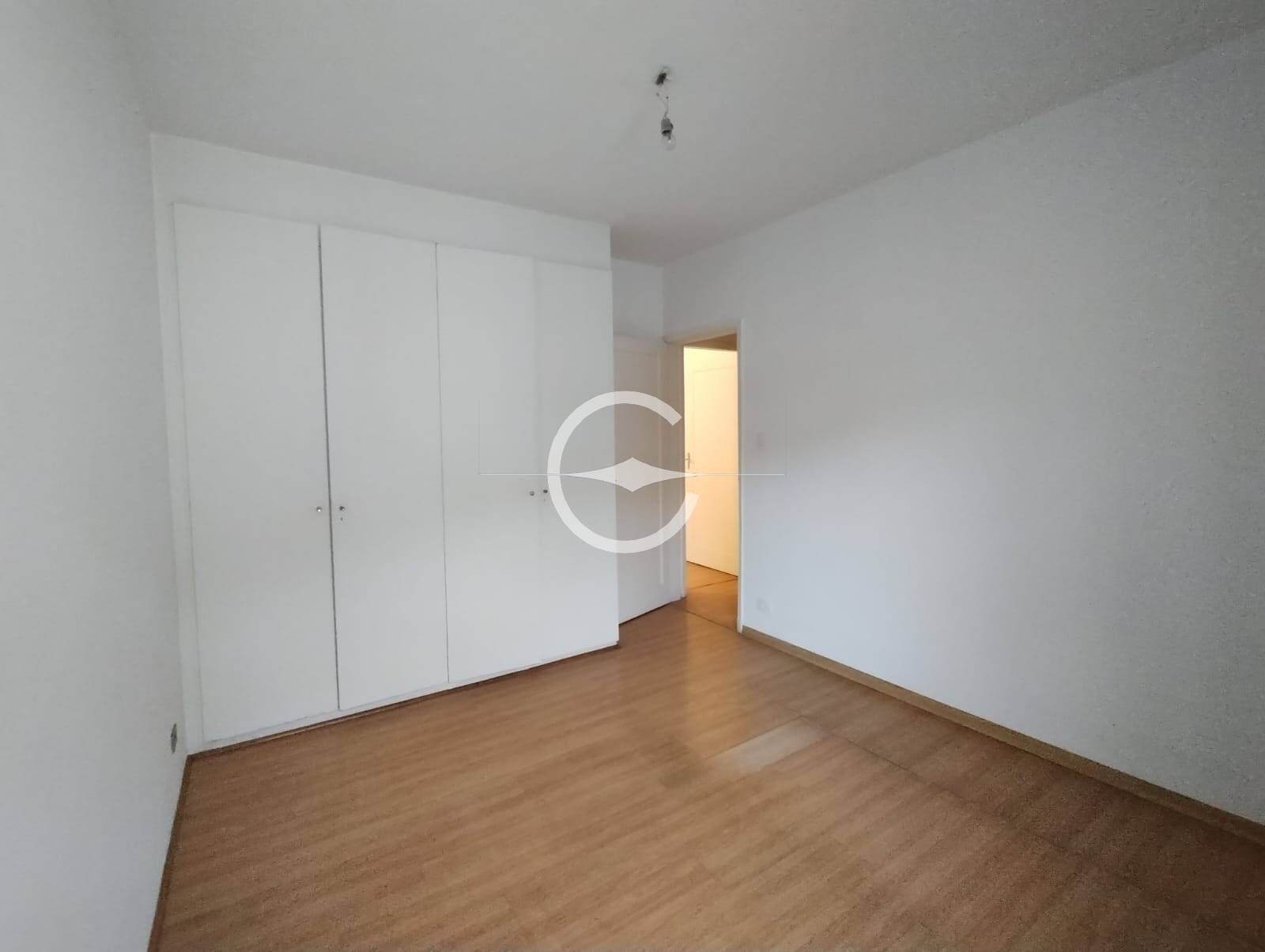 Casa à venda com 3 quartos, 450m² - Foto 17