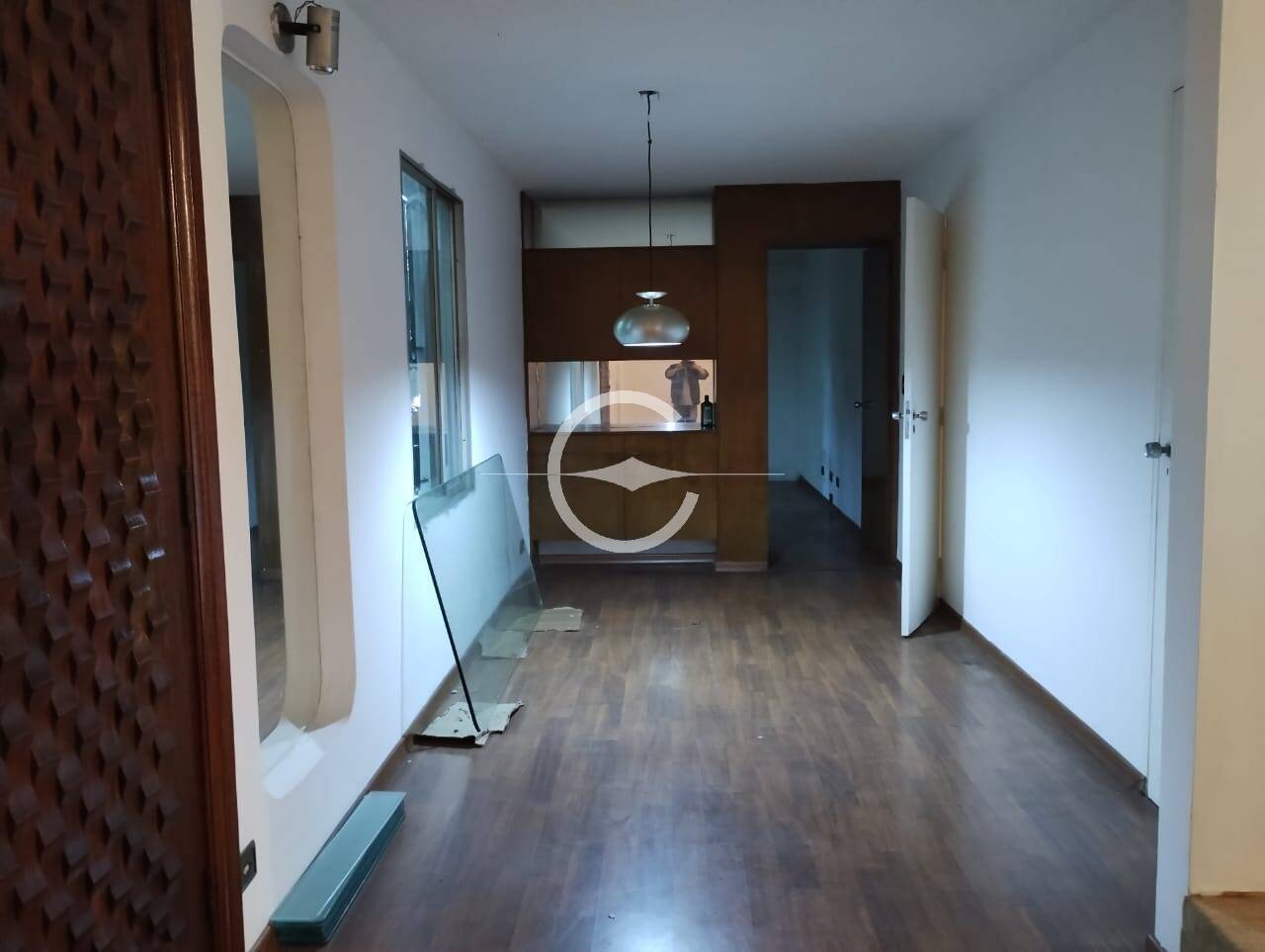 Casa à venda com 3 quartos, 450m² - Foto 2