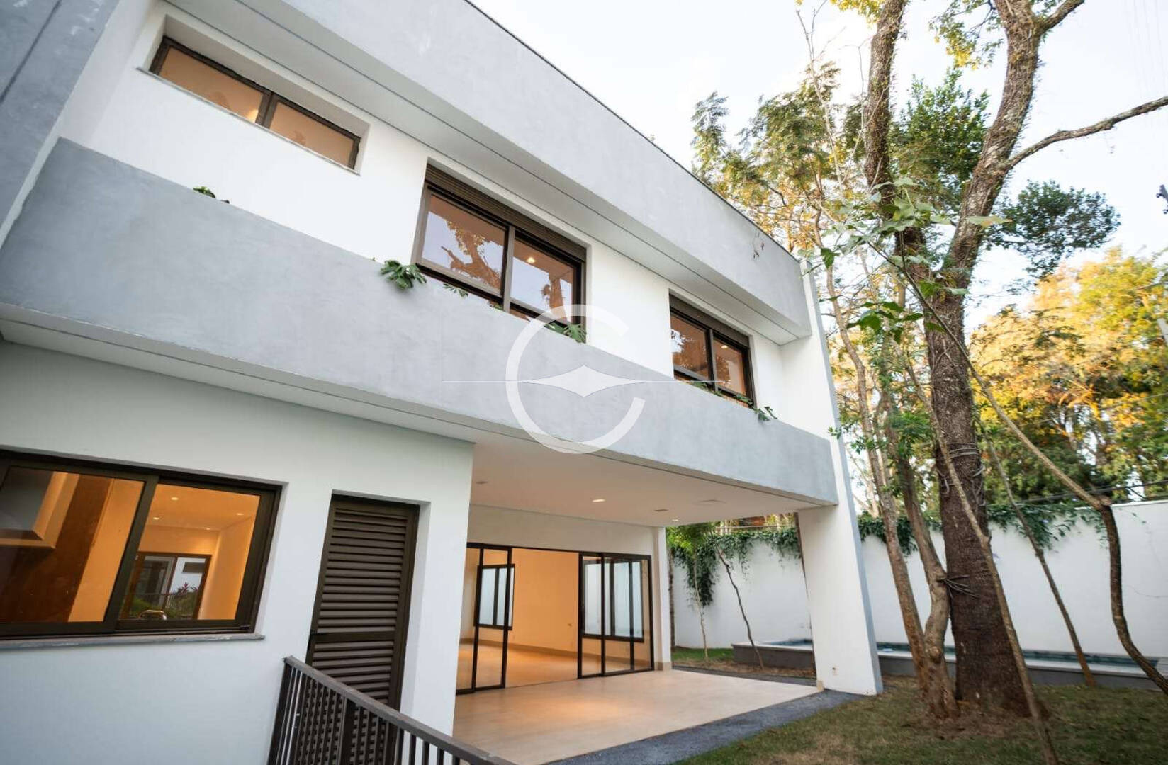 Casa à venda com 4 quartos, 650m² - Foto 13