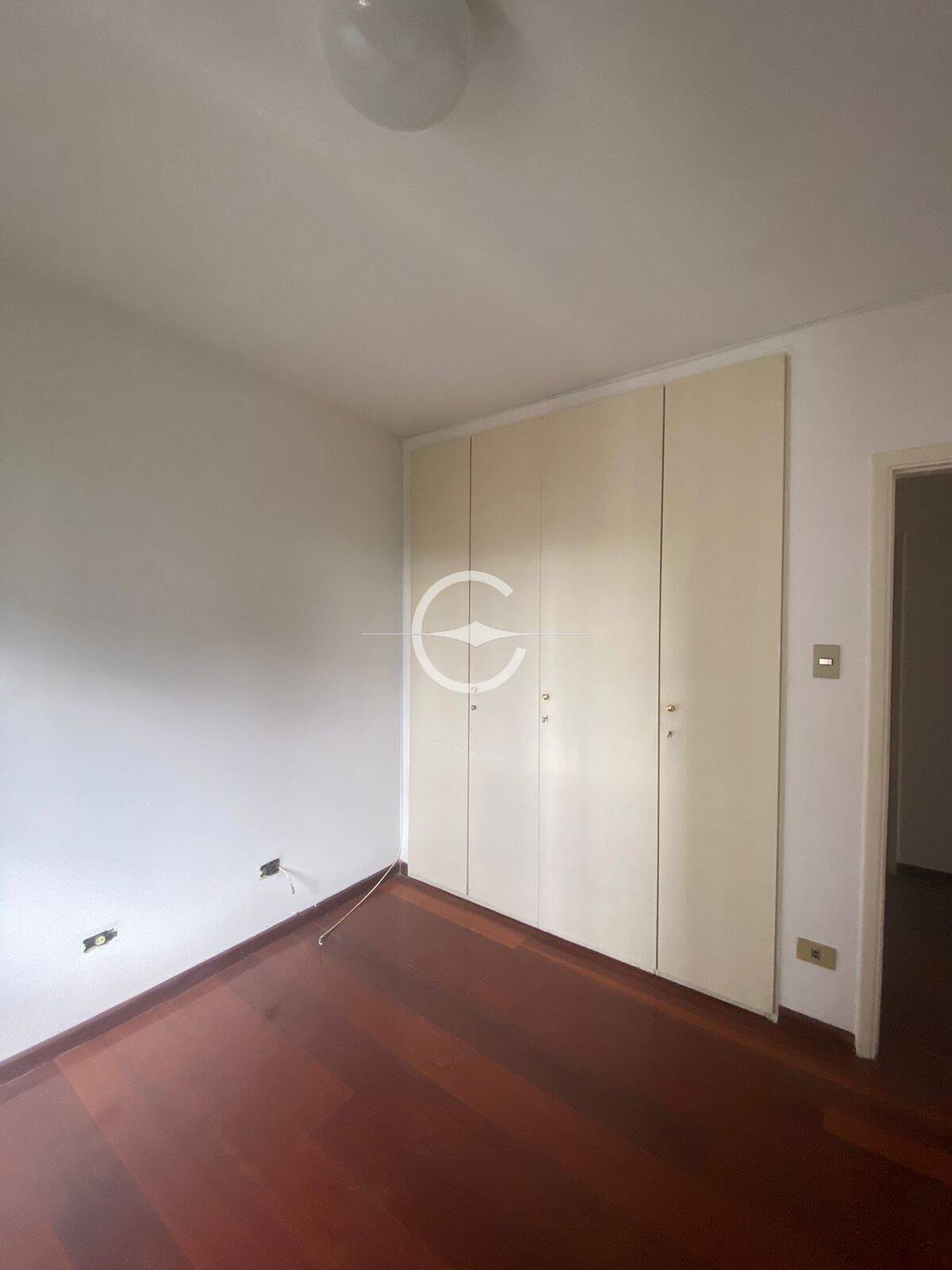 Apartamento à venda com 4 quartos, 154m² - Foto 7