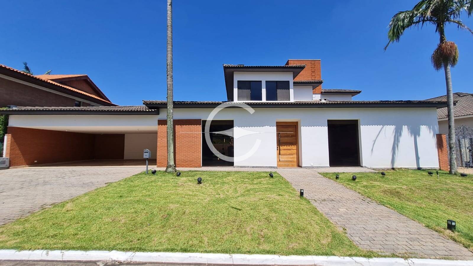 Casa à venda com 4 quartos, 620m² - Foto 3