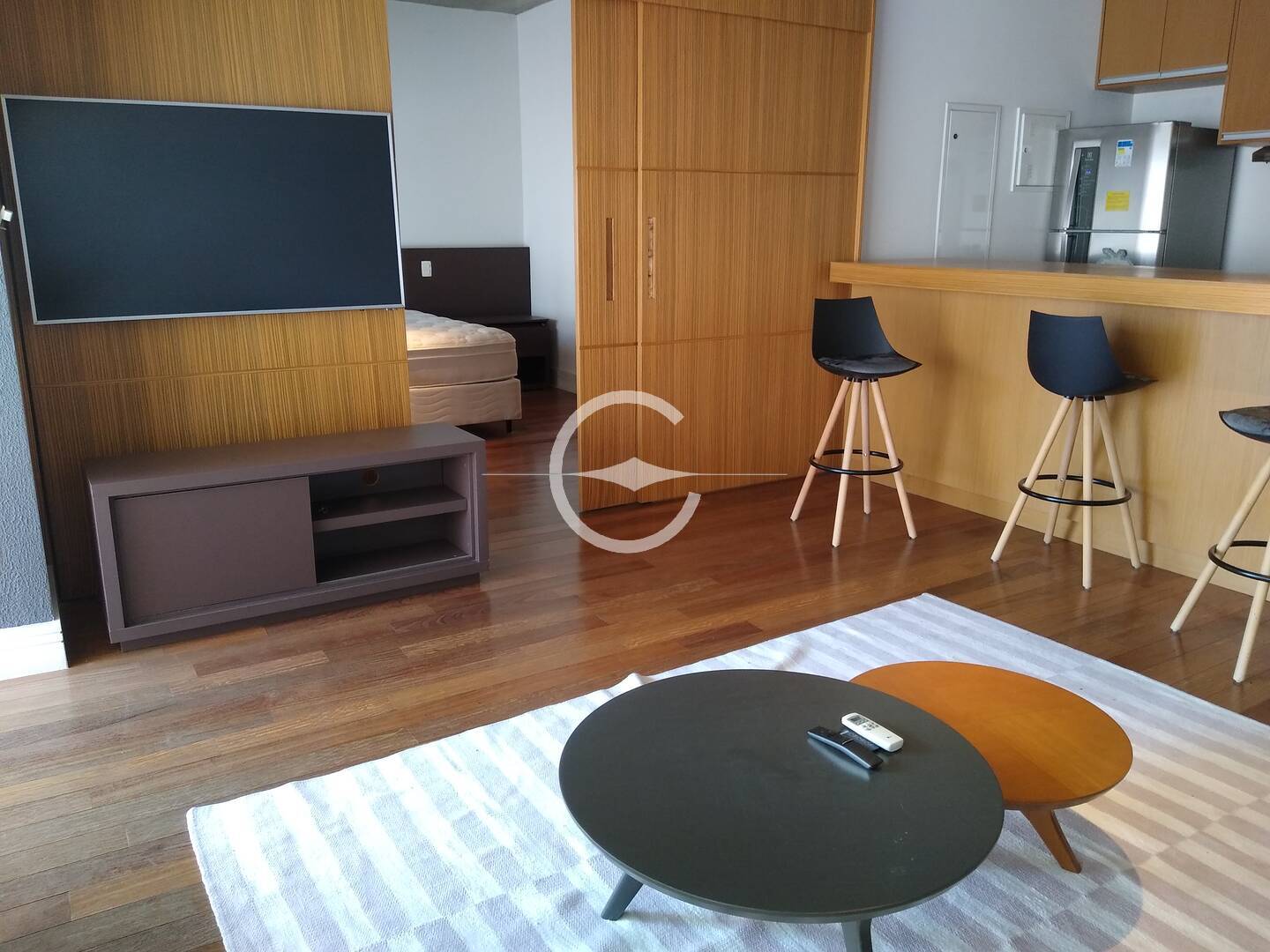 Apartamento para alugar com 1 quarto, 94m² - Foto 2