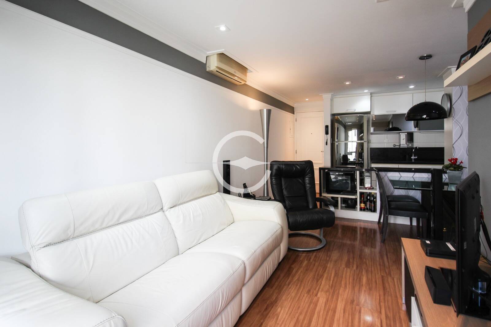 Apartamento à venda com 2 quartos, 60m² - Foto 6