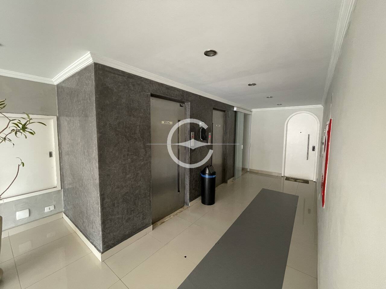 Apartamento à venda com 3 quartos, 121m² - Foto 52