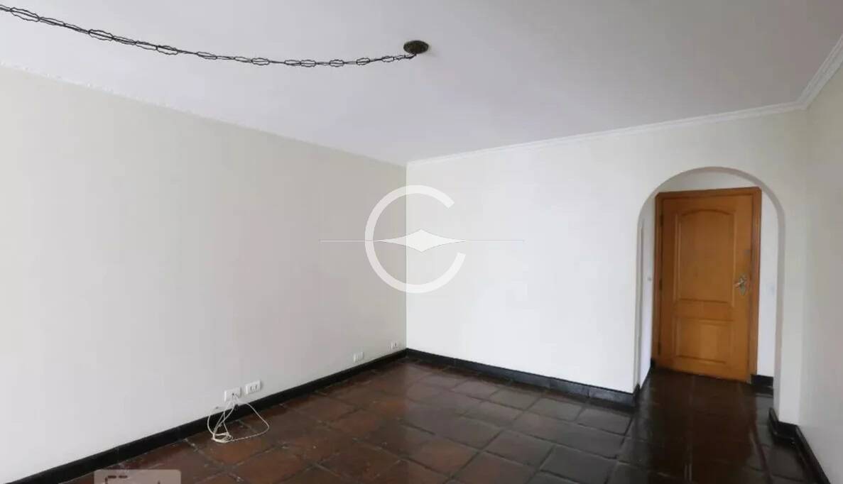 Apartamento à venda com 2 quartos, 75m² - Foto 2