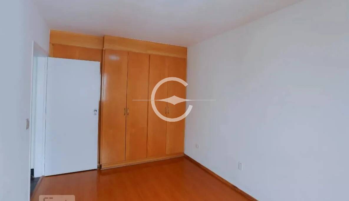 Apartamento à venda com 2 quartos, 75m² - Foto 4