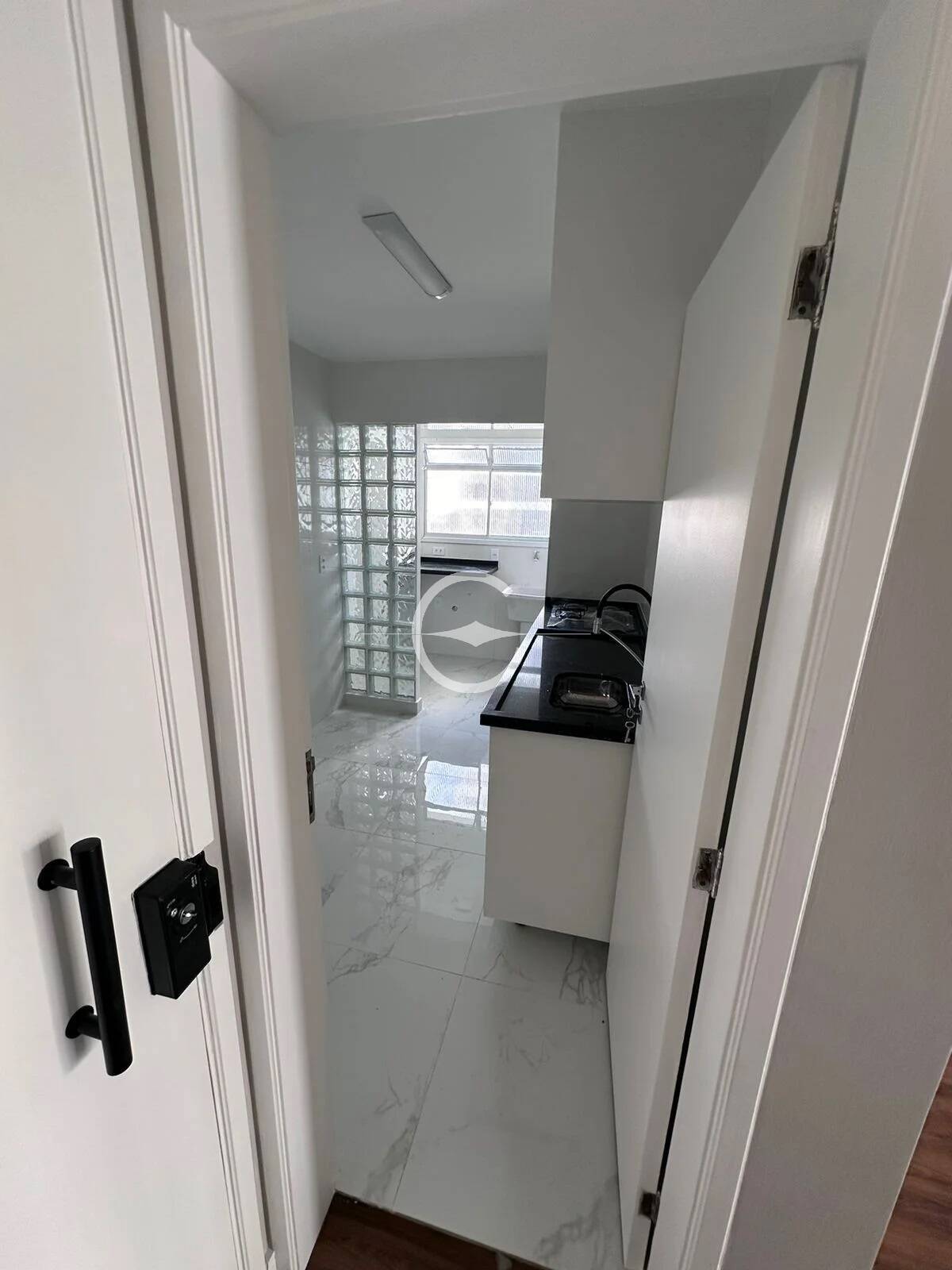 Apartamento à venda com 3 quartos, 79m² - Foto 11