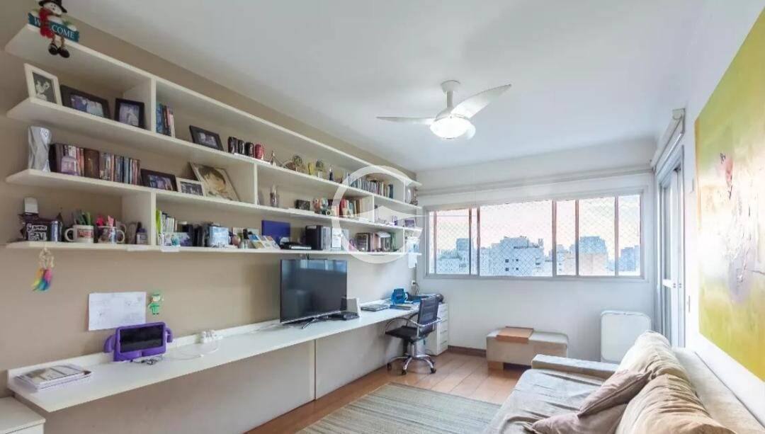 Apartamento à venda com 4 quartos, 240m² - Foto 33