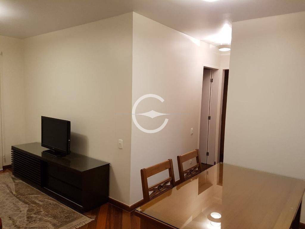 Apartamento para alugar com 2 quartos, 71m² - Foto 9