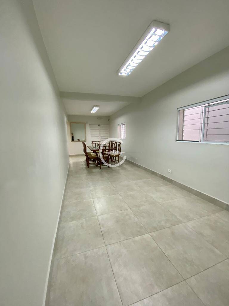 Casa à venda e aluguel com 3 quartos, 250m² - Foto 16