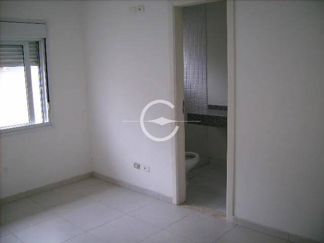 Casa à venda com 3 quartos, 200m² - Foto 7