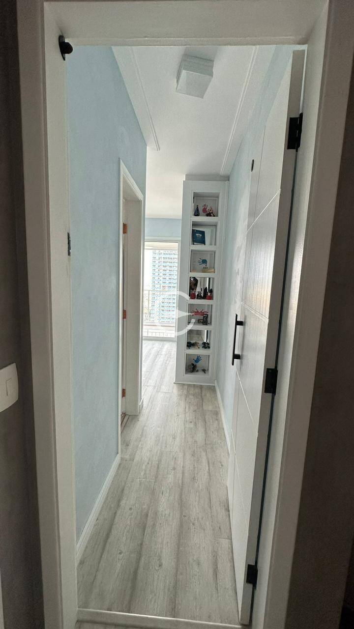 Apartamento à venda com 3 quartos, 115m² - Foto 11