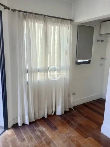 Apartamento à venda com 1 quarto, 42m² - Foto 2