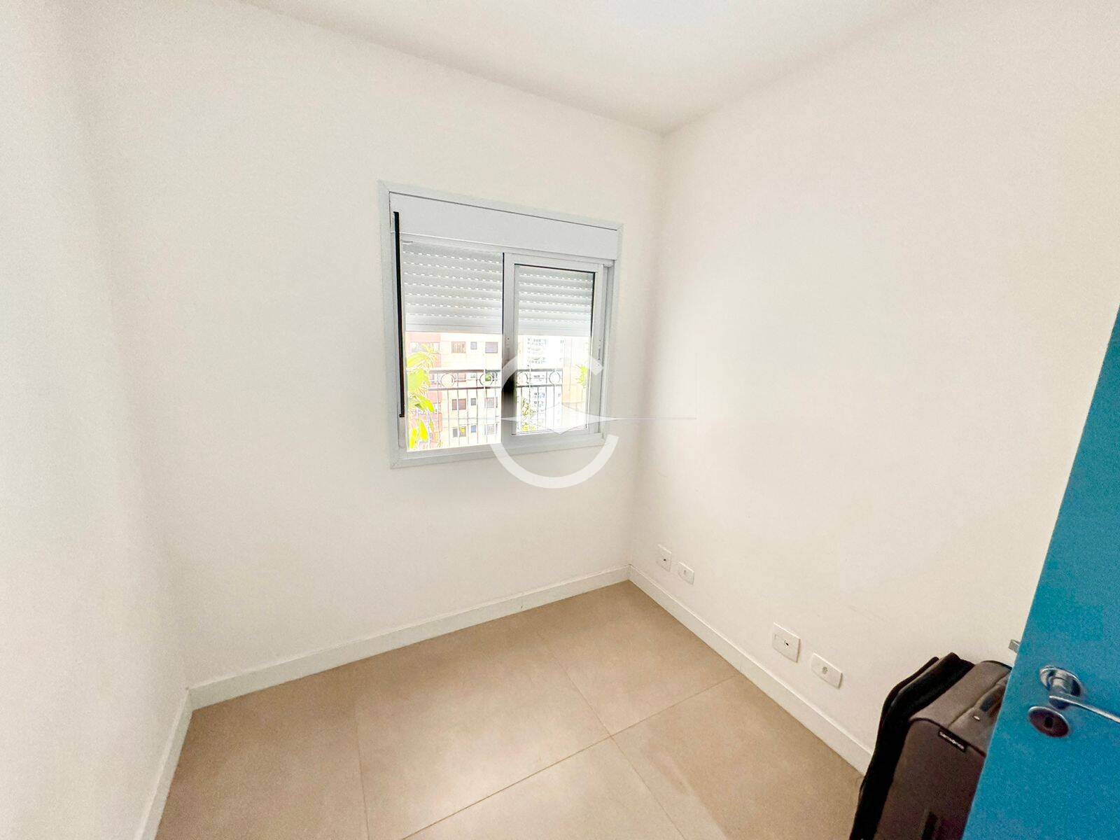 Apartamento à venda com 2 quartos, 68m² - Foto 12